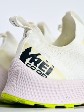 REI Co-Op Swiftland MT Vibram Trail Running Shoes White/Lime Size W11/M9.5
